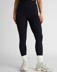 define luxe leggings