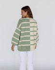dream big pullover