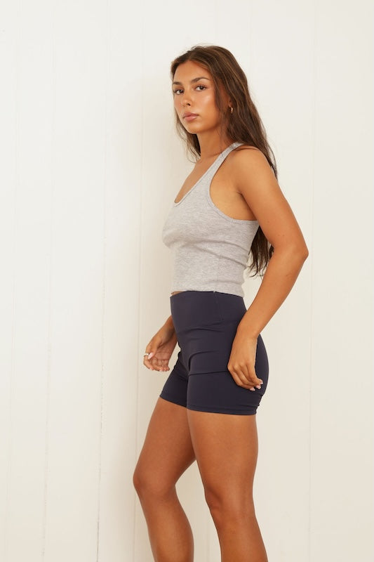 signature classic tank top
