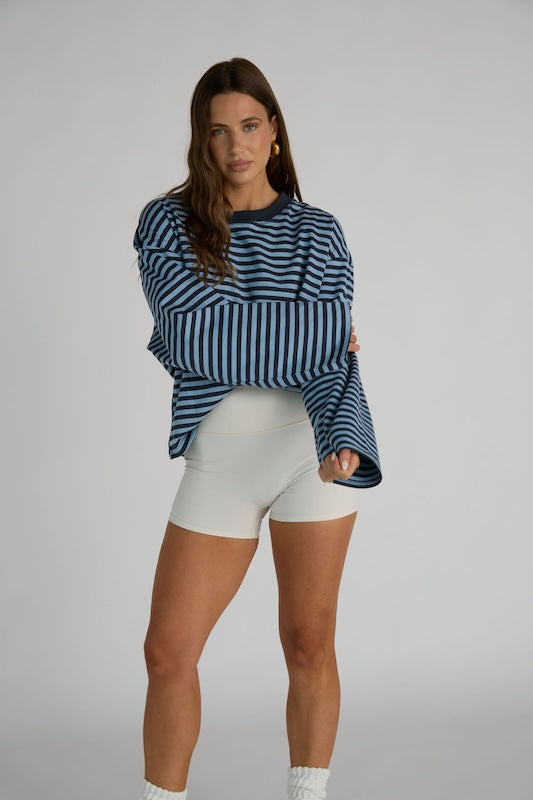 yacht club top