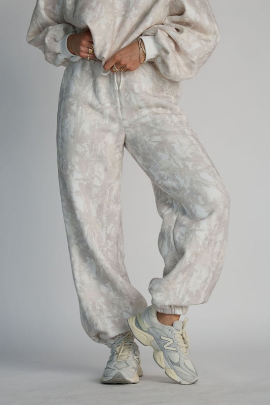 lowkey camo joggers