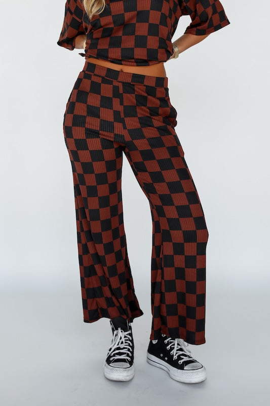 level up checkerboard set