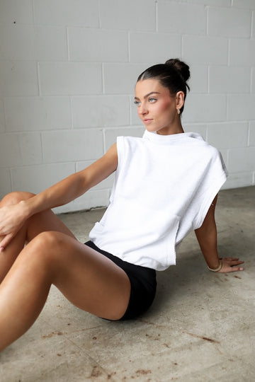muscle pullover