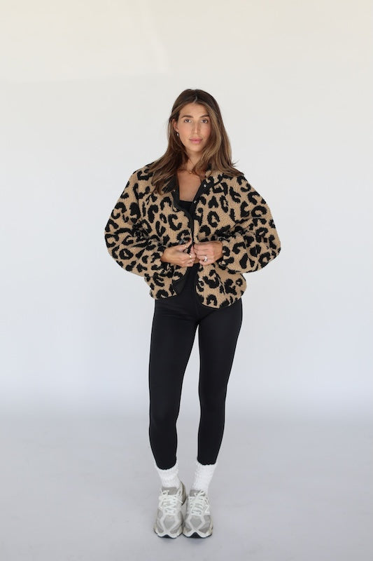 roar leopard sherpa