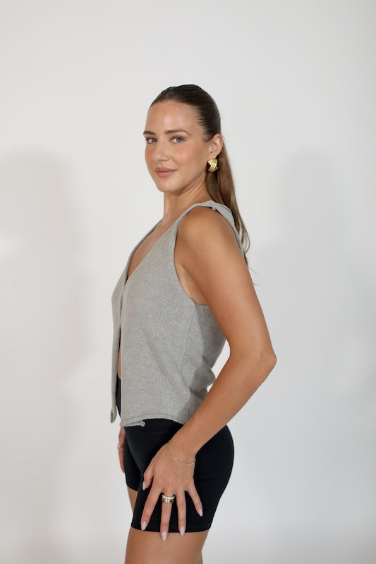 hooked vest top