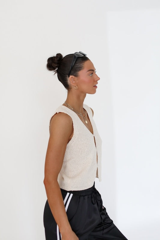 kaia knit vest