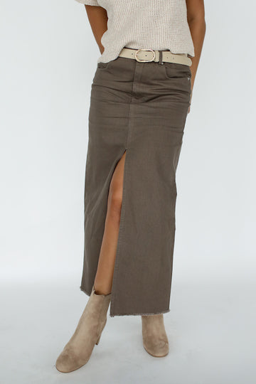 mia maxi skirt //brown