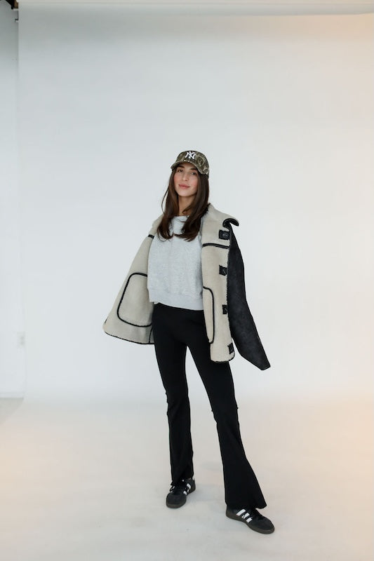 weekender flare leggings