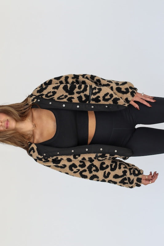 roar leopard sherpa